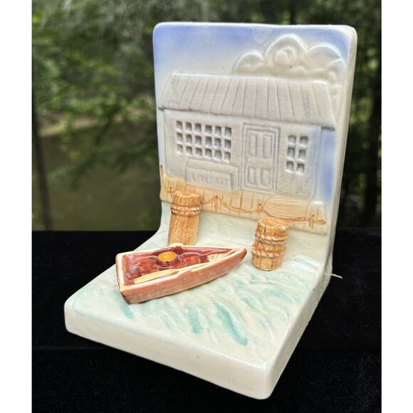 1 Vintage Beachcombers Int’l Ft. Myers FL 1981 BEACH SCENE Ceramic BOOKEND -A96 - Picture 2 of 9